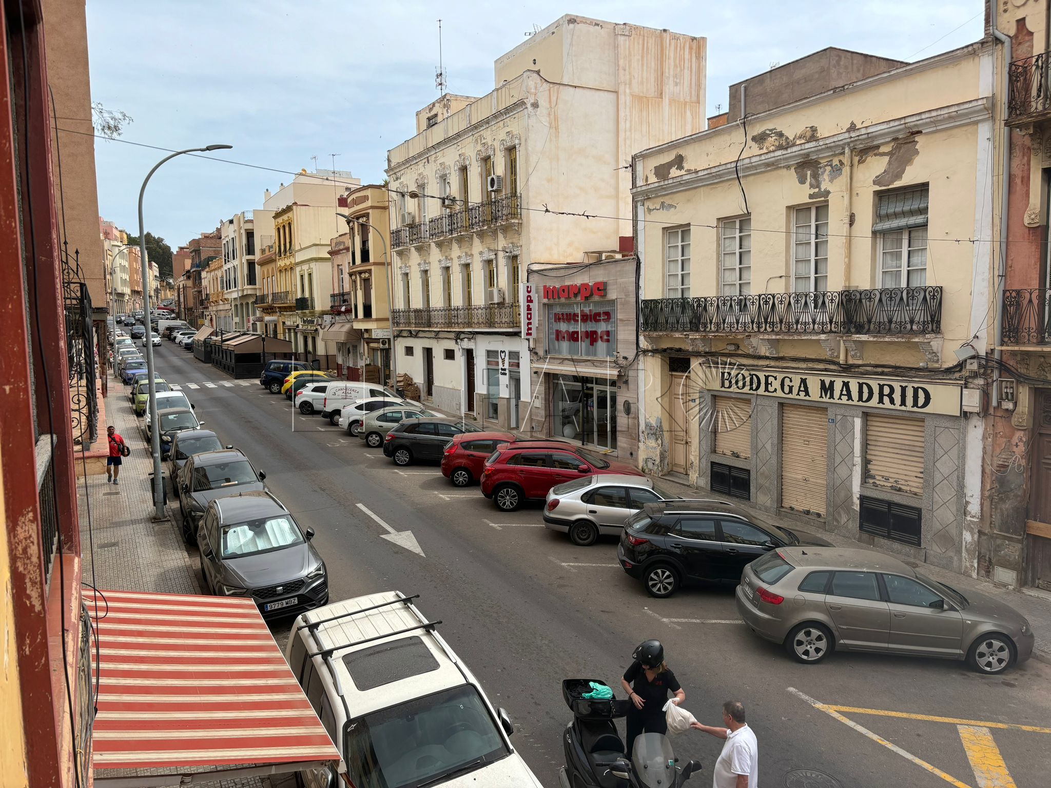 calle castelar Descienden las matriculaciones de turismos y todoterrenos en Melilla