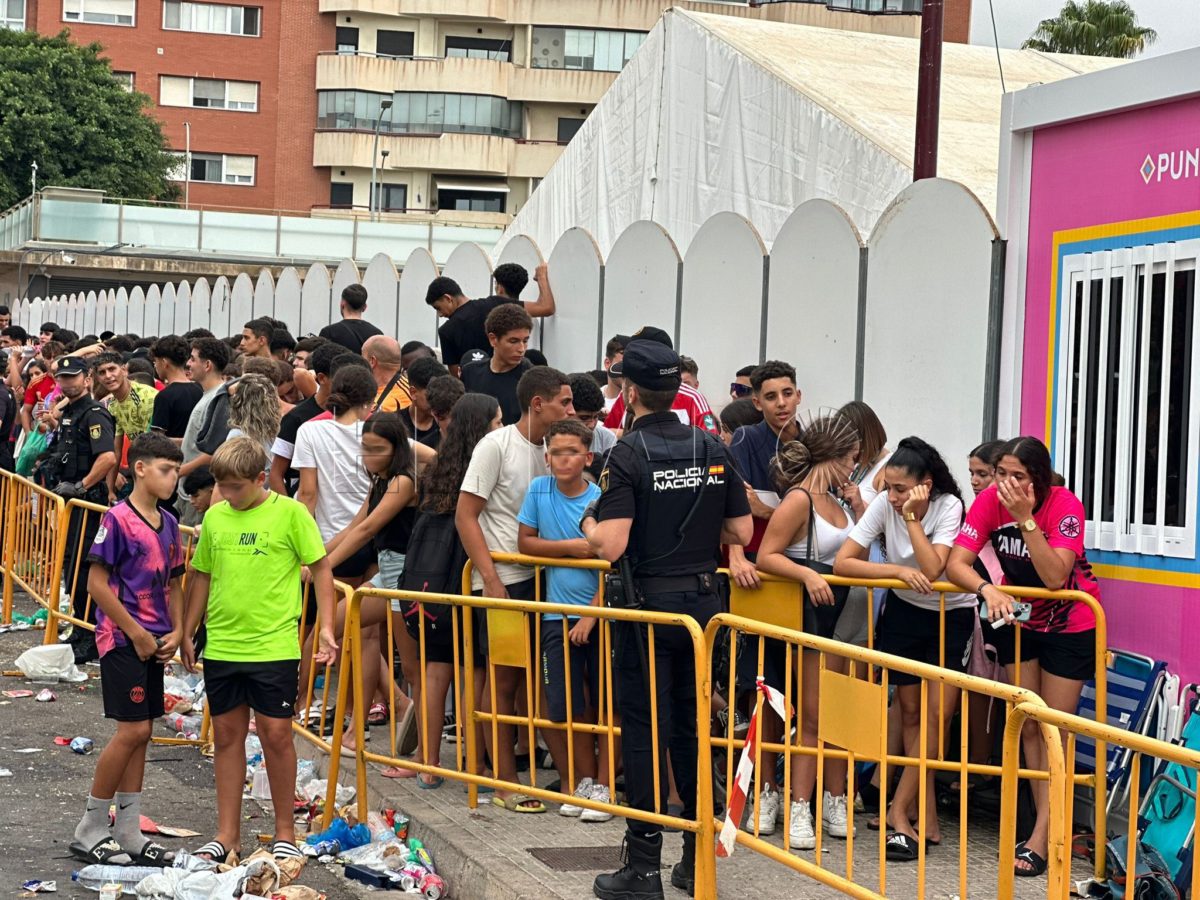 entradas Feria e1724838908799 CpM denuncia "la falta de previsión" del Gobierno en la gestión de entradas de los conciertos de la Feria