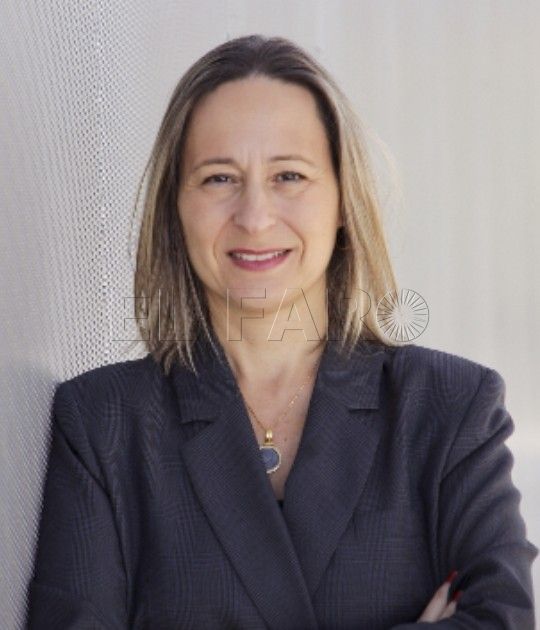 escritora “La Guerra del Rif fue terrible y dividió a la clase política”