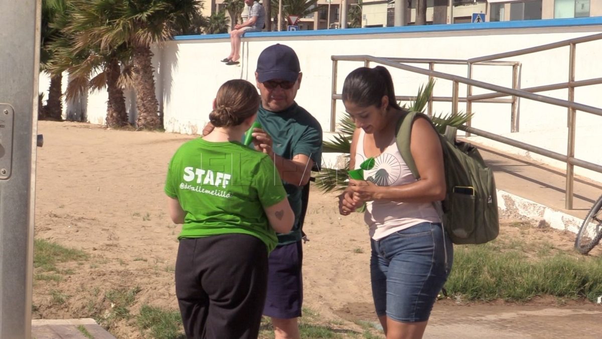 faa2ecd2 0644 44b1 94aa cc19e96db9af e1723719010919 'Stop colillas', la campaña para concienciar a los bañistas melillenses sobre la limpieza en las playas