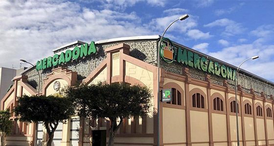 fachada meradona melilla c Melilla, la autonomía donde más bajaron los precios en el mes de julio