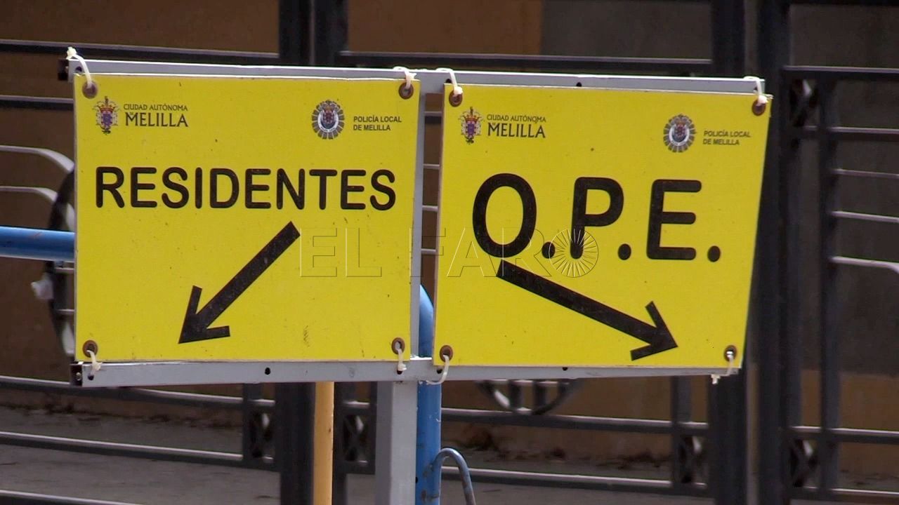 ope 1 Casi seiscientos vehículos salen de Melilla rumbo a Marruecos este domingo
