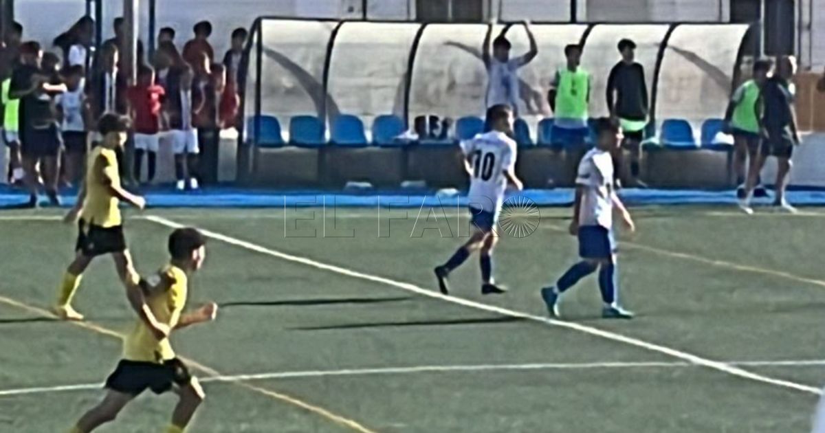 111111 El Atlético Melilla no levanta cabeza en la Liga Nacional