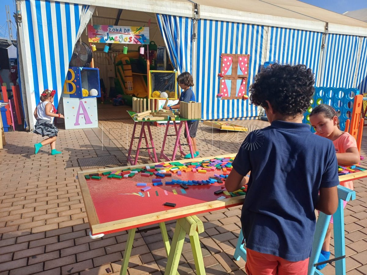 1c848b3b 6c96 42a3 bcdd 9e83ed04d8d1 e1725876229970 La Caseta Infantil ha acogido un centenar de niños a lo largo de cada día de Feria