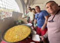 Ambiente RCMM Concurso Paellas4 Salva Muñoz y Juanlu Ruano ganan el 25 Concurso de Paellas de Feria en el Club Marítimo