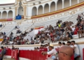 WhatsApp Image 2024 09 05 at 19.55.30 Suelta de vaquillas en la Mezquita del Toreo ante numerosos jóvenes