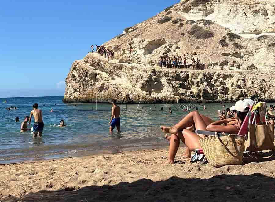 galapagos 1 La Ensenada de los Galápagos abrirá mañana a los bañistas en horario habitual