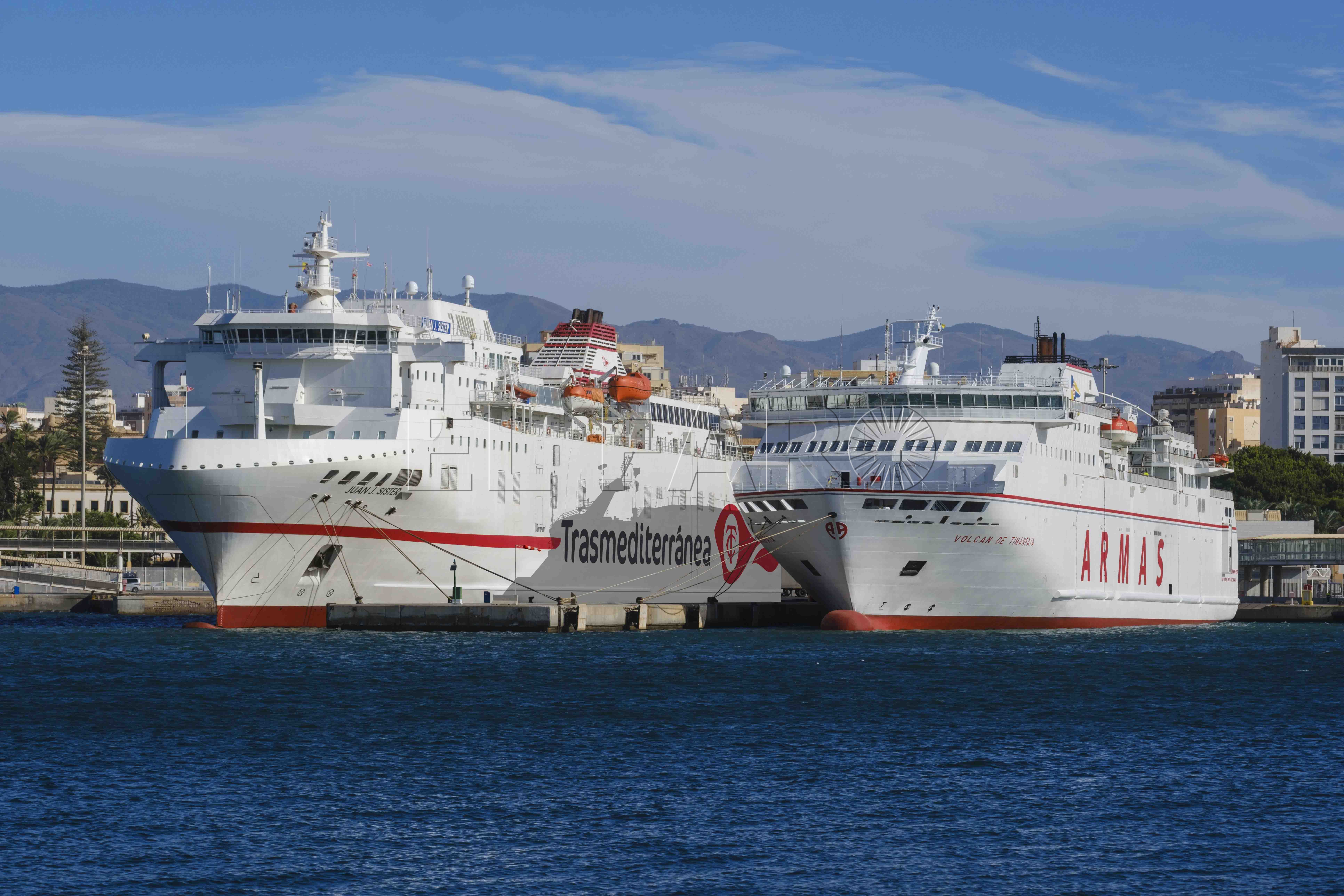 Armas Trasmediterránea finaliza con éxito la OPE con una cifra de 850.000 pasajeros