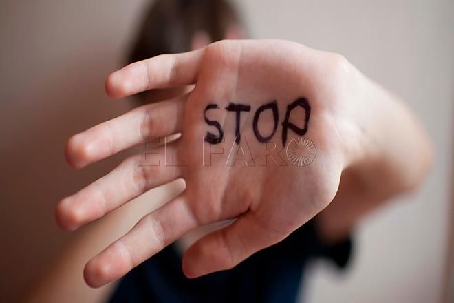 shutterstock 1483503047 Melilla registra 350 casos graves de violencia de género en 2023