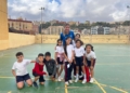 26D 2 3 La plantilla del MCD CD La Salle hace disfrutar a los alumnos del CEIP Velázquez