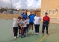 26D 4 2 La plantilla del MCD CD La Salle hace disfrutar a los alumnos del CEIP Velázquez