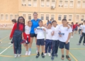 26D 6 1 La plantilla del MCD CD La Salle hace disfrutar a los alumnos del CEIP Velázquez