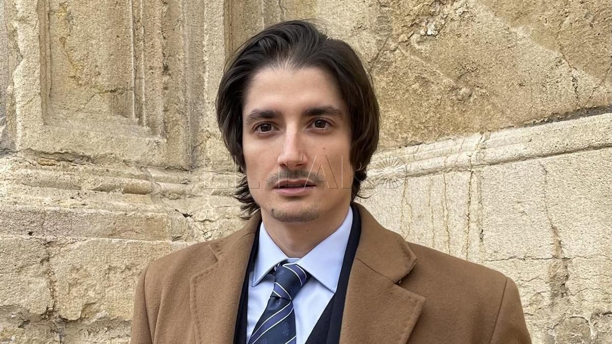 Jose Maria Asencio El escritor José María Asencio presentará su libro 'Entre acordes y cadenas'
