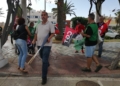 WhatsApp Image 2024 10 02 at 11.18.21 3 Unos 50 trabajadores del centro de menores La Purísima reclaman la municipalización del servicio con una marcha cangrejo a paso de tortuga