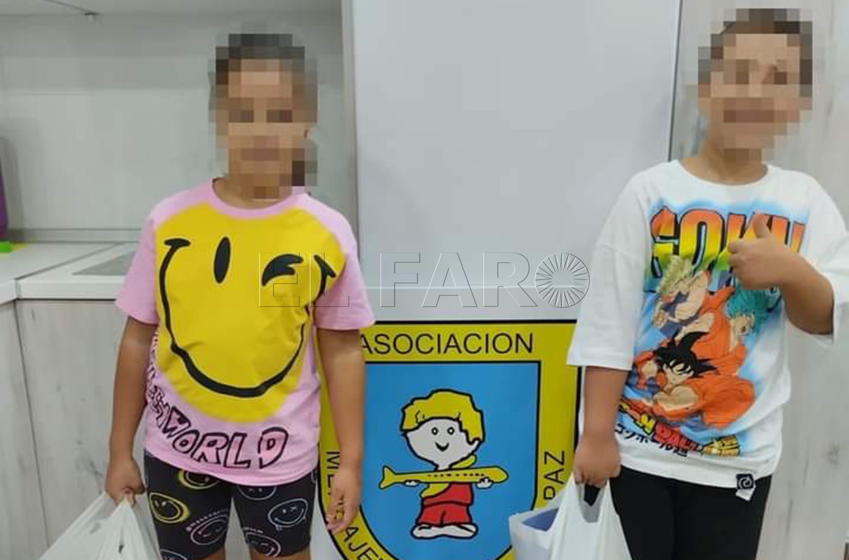 Casi 100 niños tienen material escolar gracias a 'Mensajeros de la paz'