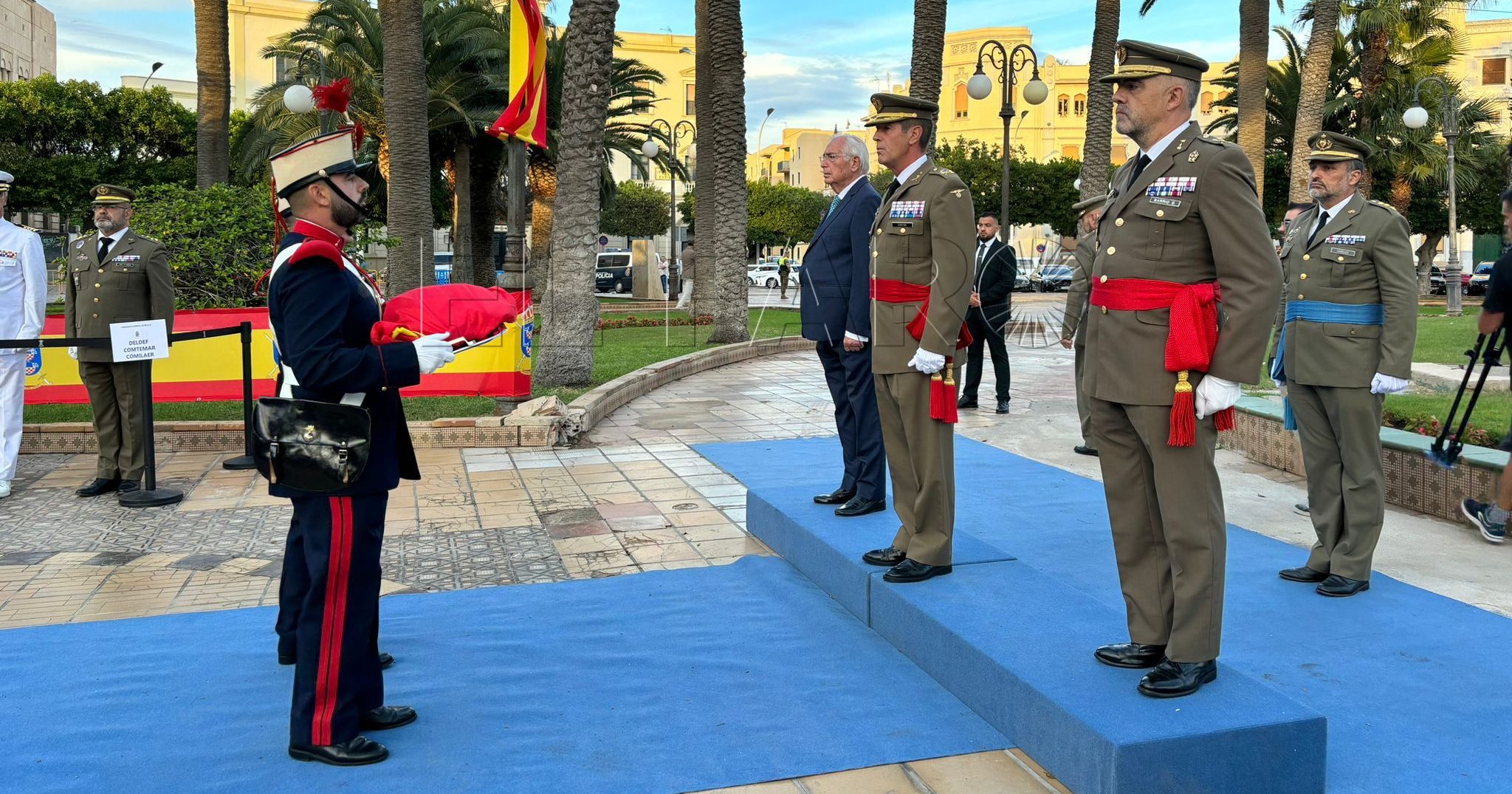 WhatsApp Image 2024 10 10 at 20.39.49 1 e1728587593757 La Comgemel rinde homenaje a la bandera por la Fiesta Nacional