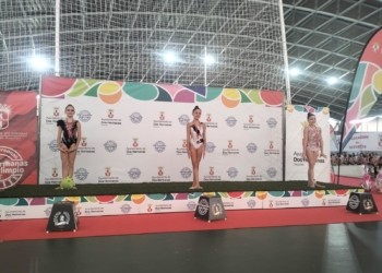 ana tarilonte y chloe potous Las gimnastas del Club Virka brillan en Dos Hermanas