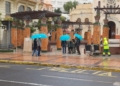 bf5536e6 7b3f 445b 96b9 bcb82af0d297 La lluvia no desluce la visita a Melilla de los 717 viajeros del buque Amera