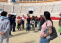 c4644fbb b6aa 48a3 90e9 ecd77d1ec15a Pepín y su familia descubren los rincones de la plaza de toros de Melilla