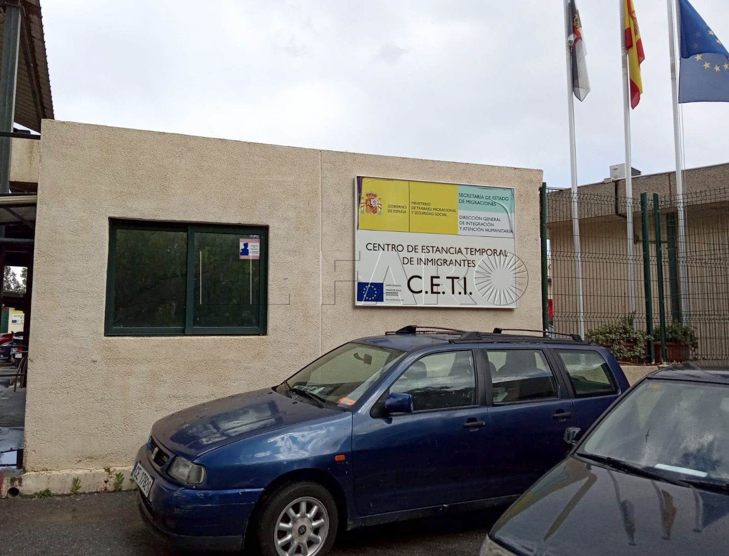 El CETI deniega la entrada a un joven marroquí