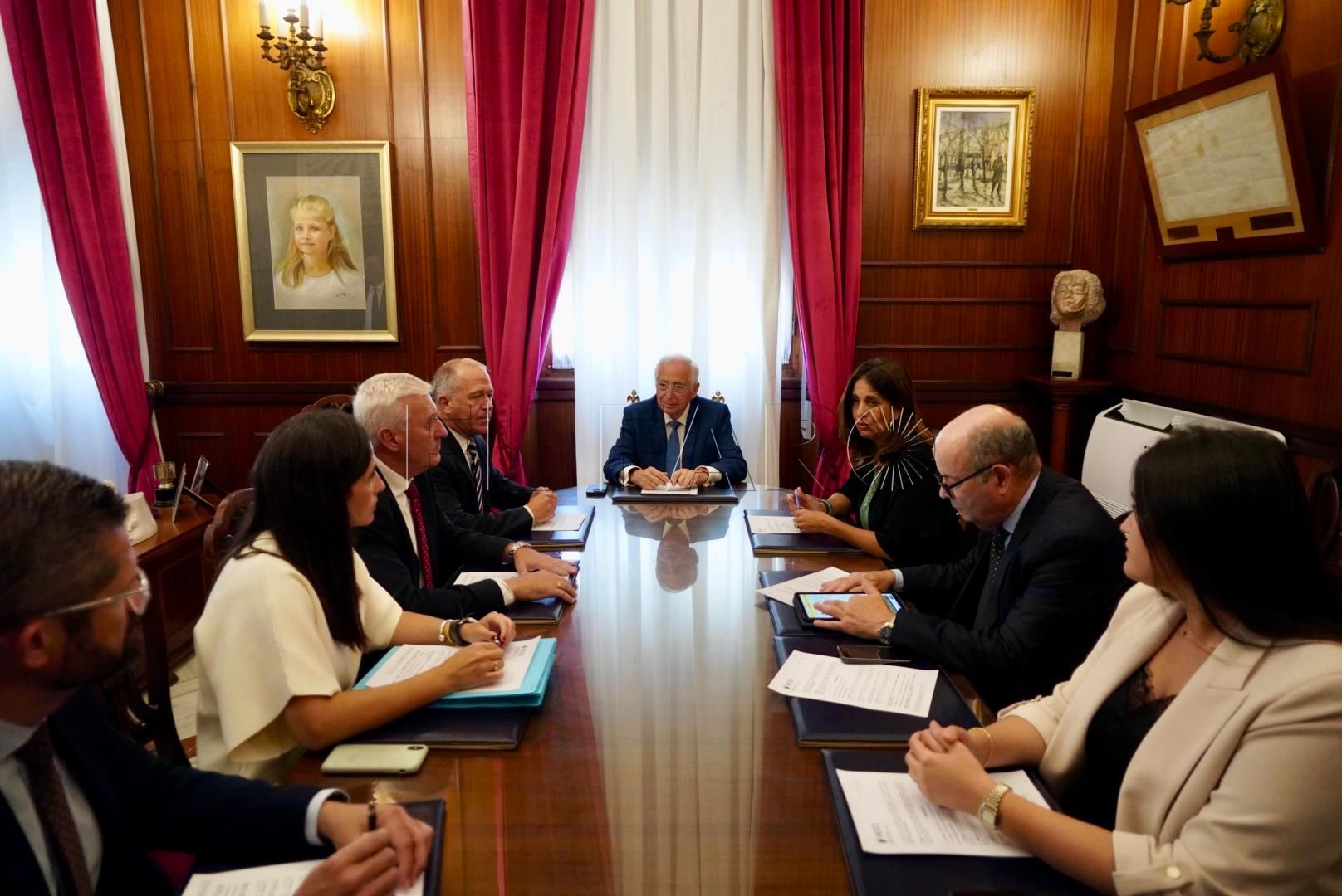 Los presupuestos de 2025 estarán cerrados a finales de este mes de octubre