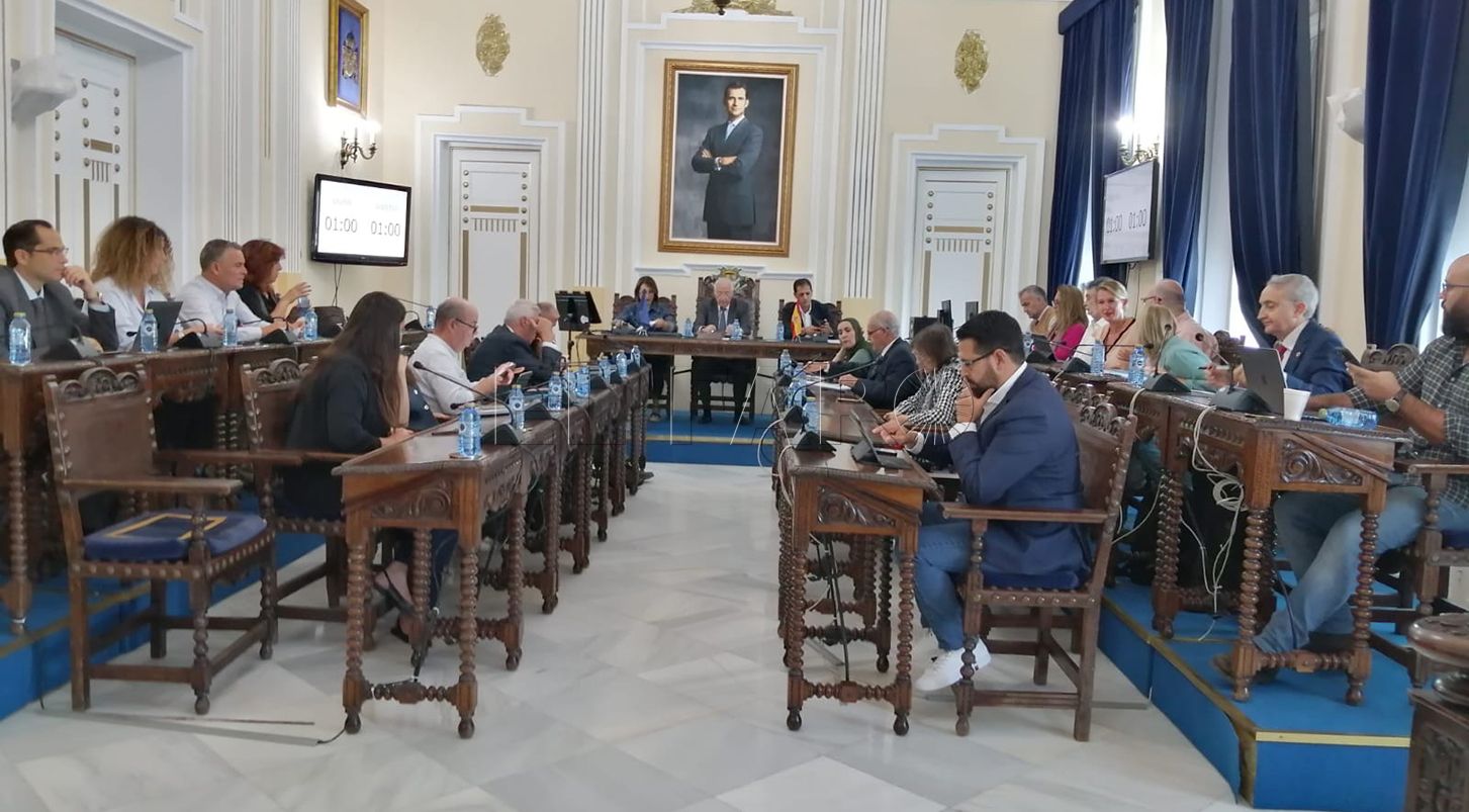 La Asamblea aprueba el nombramiento de los miembros de la mesa de contratación
