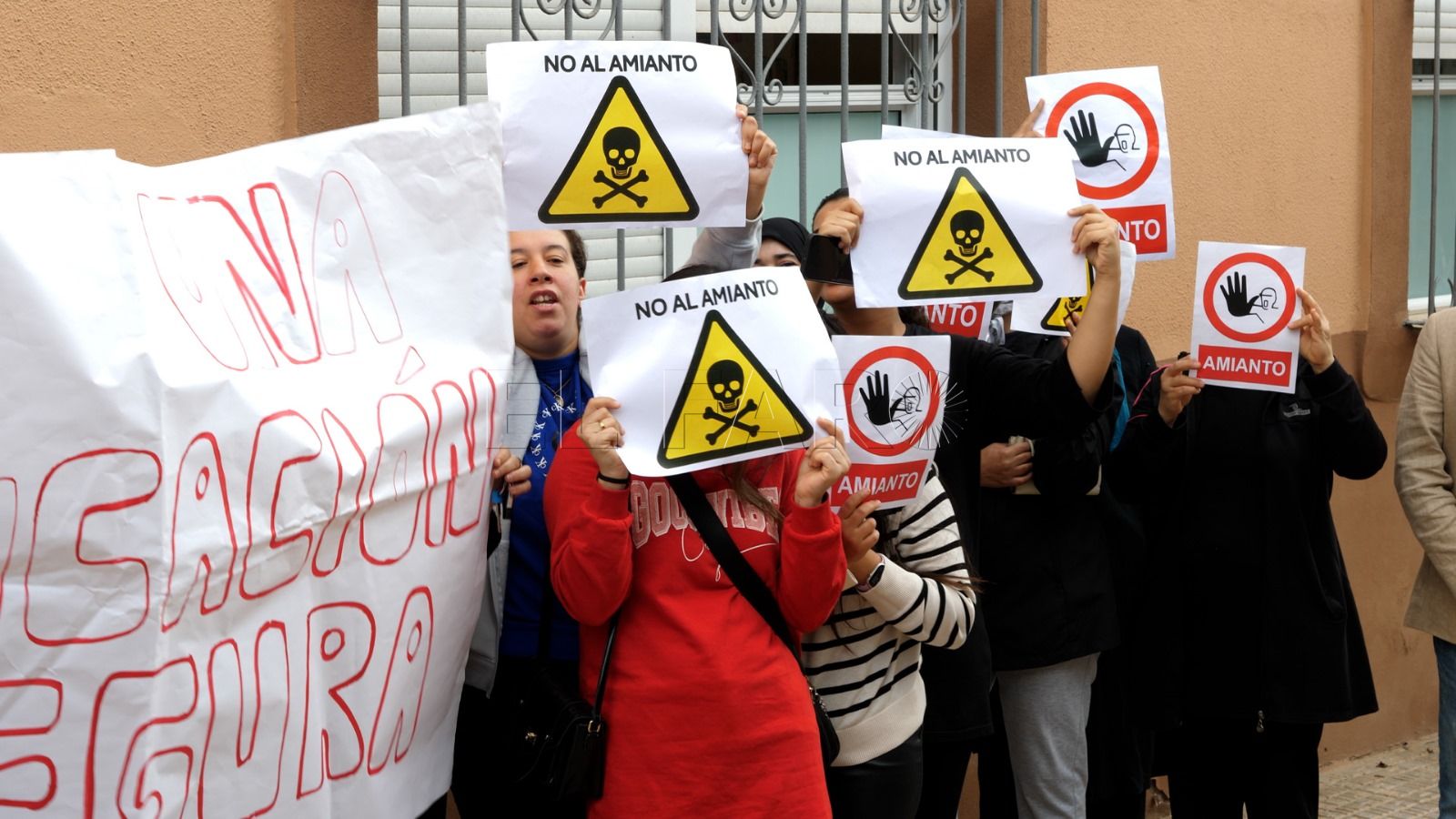 089cd2cc 1e9e 4163 9295 d0933c157146 Robles insiste en que es competencia de la Ciudad retirar el amianto del colegio del Real