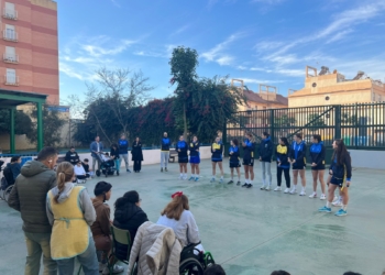 25D 1 1 La plantilla del MCD CD La Salle visita el Colegio de Educación Especial Reina Sofía