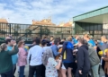 25D 2 La plantilla del MCD CD La Salle visita el Colegio de Educación Especial Reina Sofía