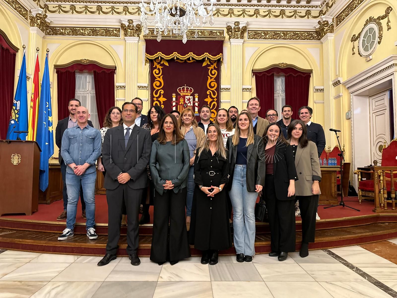 32 2 Cálida bienvenida a los participantes del I Congreso de Innovación, Investigación y Transferencia