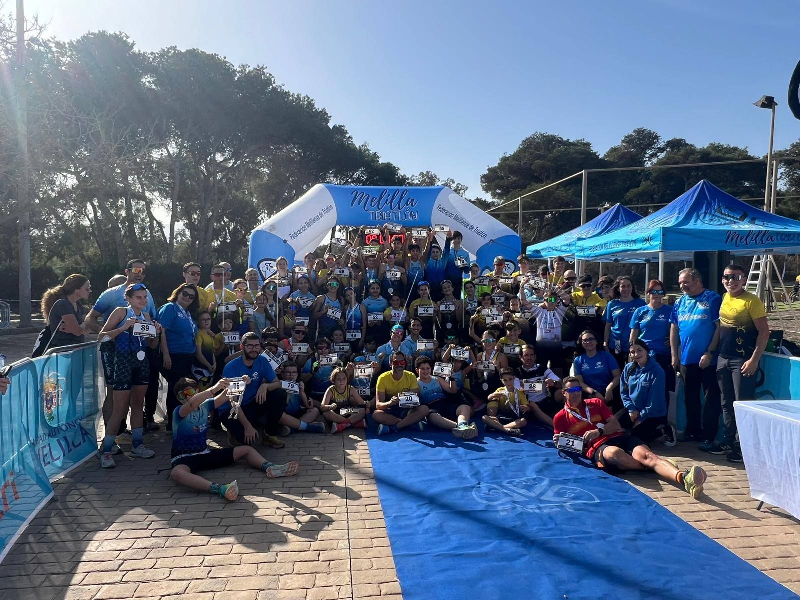 468735579 903185208584153 7790425734991329711 n Víctor Zubioca y Lorena Jiménez ganan el Autonómica de Duatlón Cros