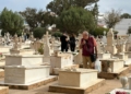 WhatsApp Image 2024 11 01 at 14.04.54 Los melillenses cumplen con la tradición de visitar el cementerio en el Día de Todos los Santos
