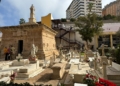 WhatsApp Image 2024 11 01 at 14.05.02 Los melillenses cumplen con la tradición de visitar el cementerio en el Día de Todos los Santos