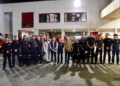 WhatsApp Image 2024 11 03 at 22.23.43 Imbroda muestra su apoyo a los 14 bomberos antes de su partida a Valencia