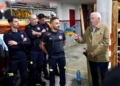 WhatsApp Image 2024 11 03 at 22.23.45 Imbroda muestra su apoyo a los 14 bomberos antes de su partida a Valencia