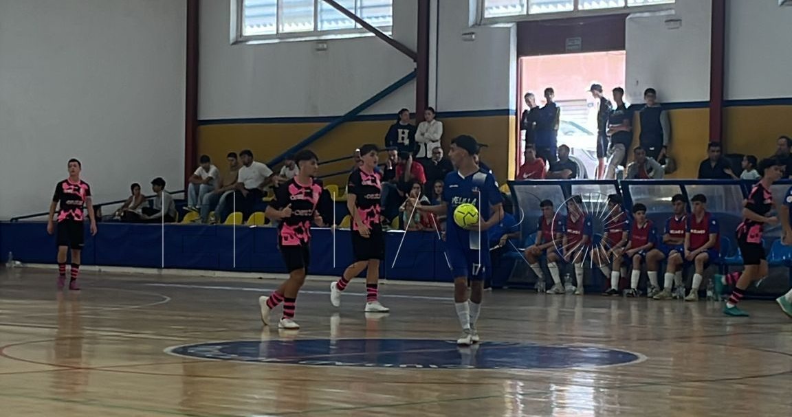 Tres puntos muy trabajados por un serio Rusadir en su liga