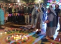 WhatsApp Image 2024 11 09 at 19.56.47 1 Melilla se acuerda de las víctimas de la DANA en el encendido de velas del Diwali