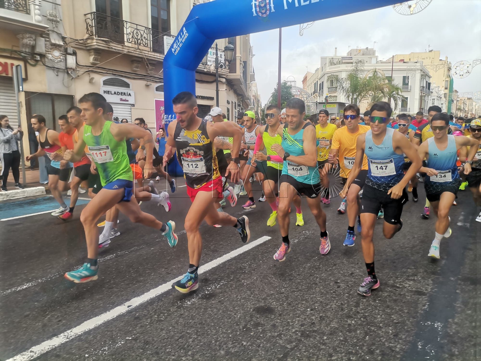 WhatsApp Image 2024 11 17 at 14.18.39 1 Eduardo Calderay y Rosa Garrido, ganadores de la XII Media Maratón Ciudad del Deporte 2024