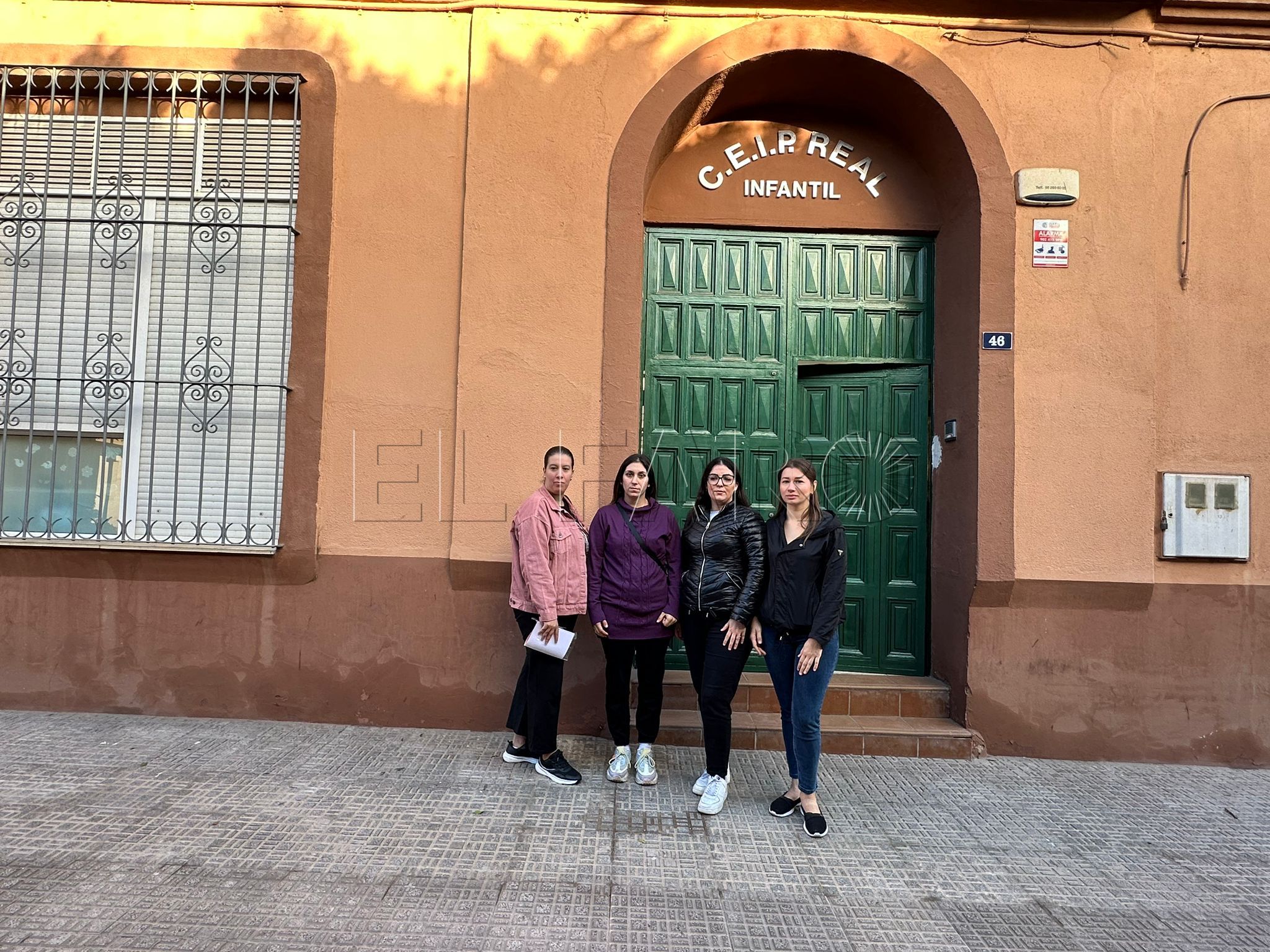 WhatsApp Image 2024 11 21 at 09.18.35 1 El AMPA del CEIP Real presenta una querella a la Dirección Provincial de Educación y a la Ciudad Autónoma por el amianto