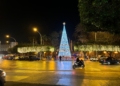 WhatsApp Image 2024 11 29 at 21.28.02 copia Más de 140 arcos de luz iluminan la Navidad en Melilla