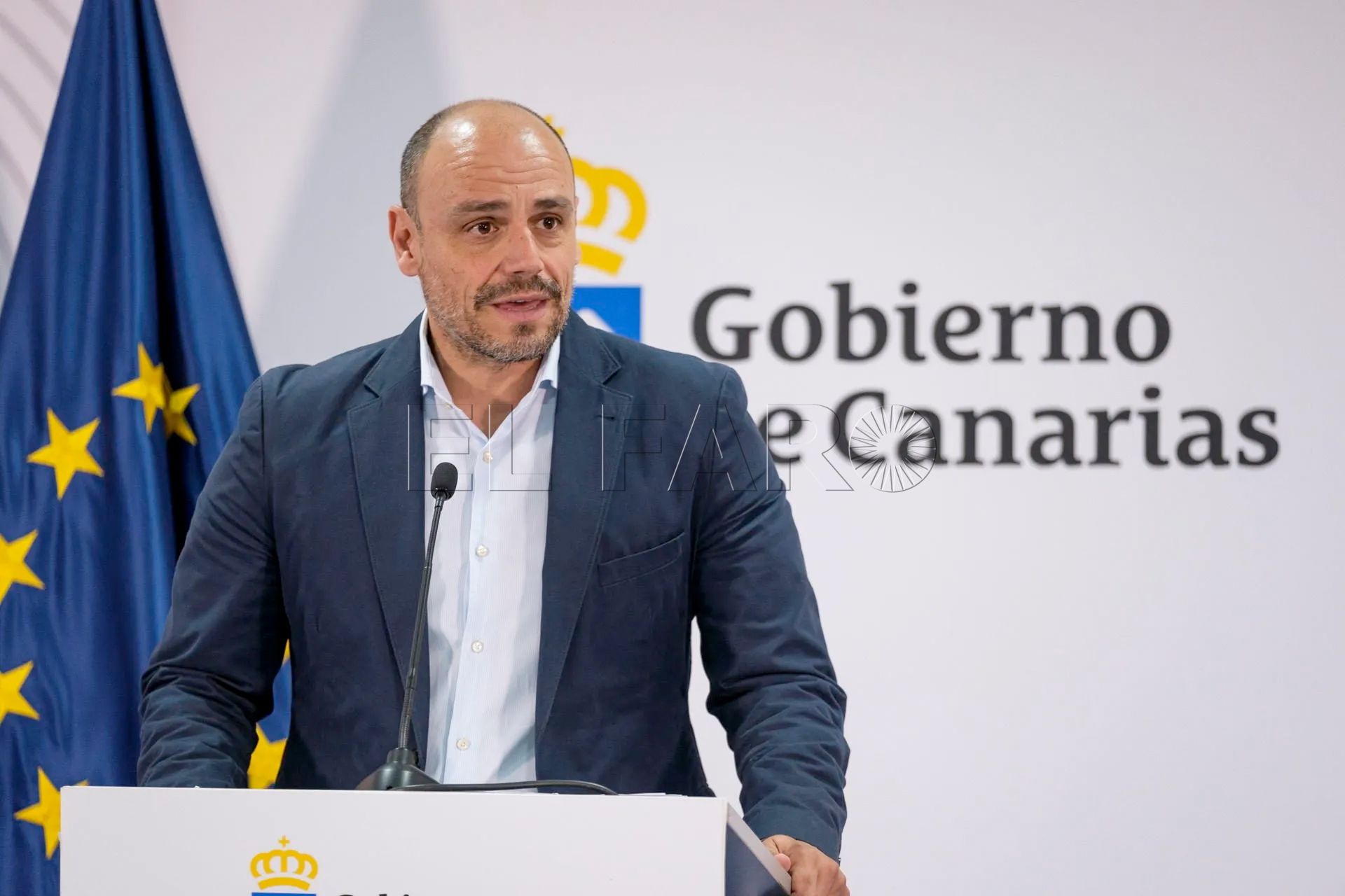 alfonso cabello El Gobierno canario irá a los tribunales para que el Estado atienda a los menores migrantes
