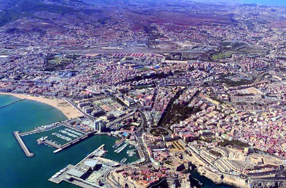 05 01 1 e1735506734922 El interés de la delegada por el futuro de Melilla
