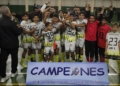 07 ATLETICO MELILLA CELEBRACION Gimnástico y Atlético Melilla llevan la Copa Federación a sus vitrinas