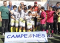 1a CAMPEON ATLETICO MELILLA El Atlético Melilla, la Peña Santillana y el Nueva Era reinan en la Copa Alevín de fútbol