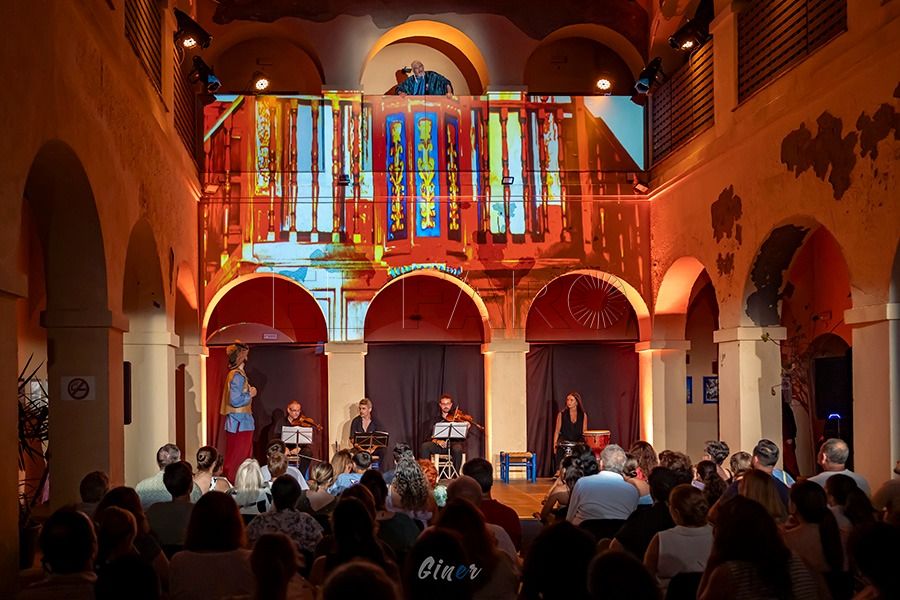 450941219 391178467310869 6790493657421829313 n Mirrolde Teatro junto con Ballet Colores y Zíngaros del Rif presentan la obra "Cena de Nochebuena"