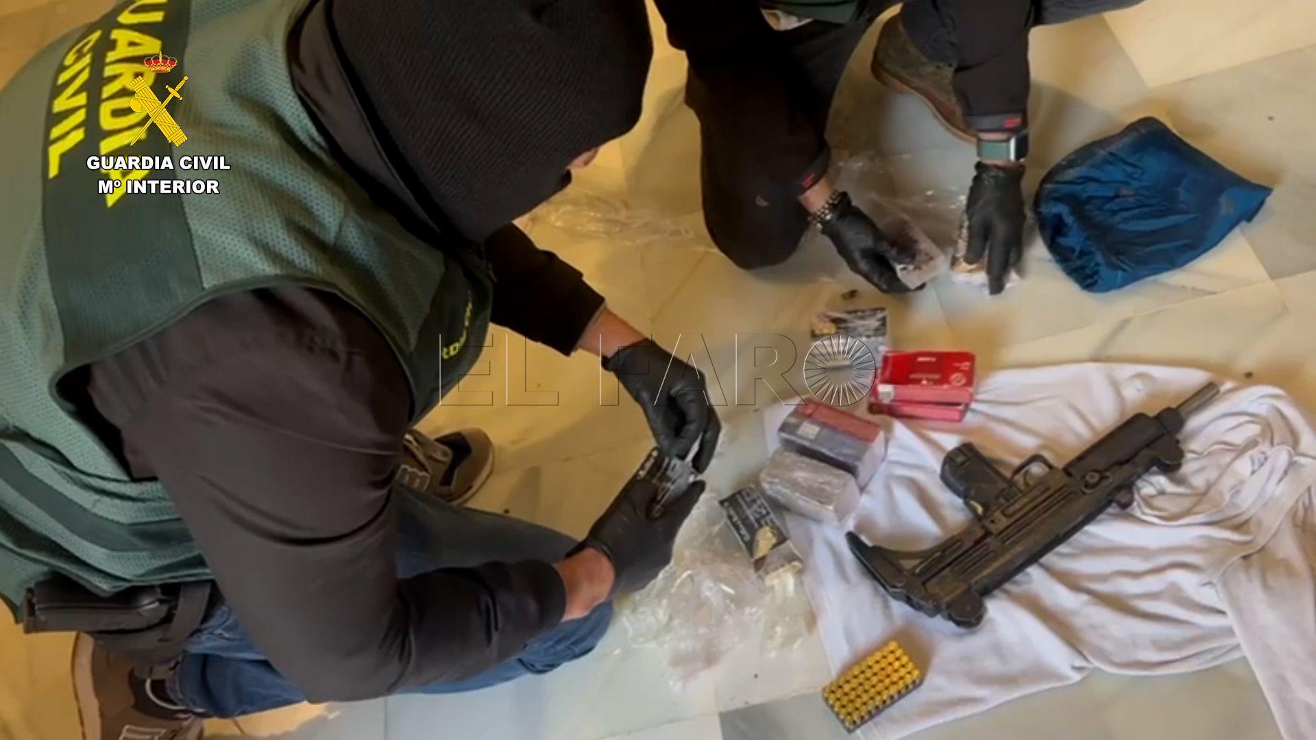 6 2 La Guardia Civil desarticula una organización criminal con un arma de guerra