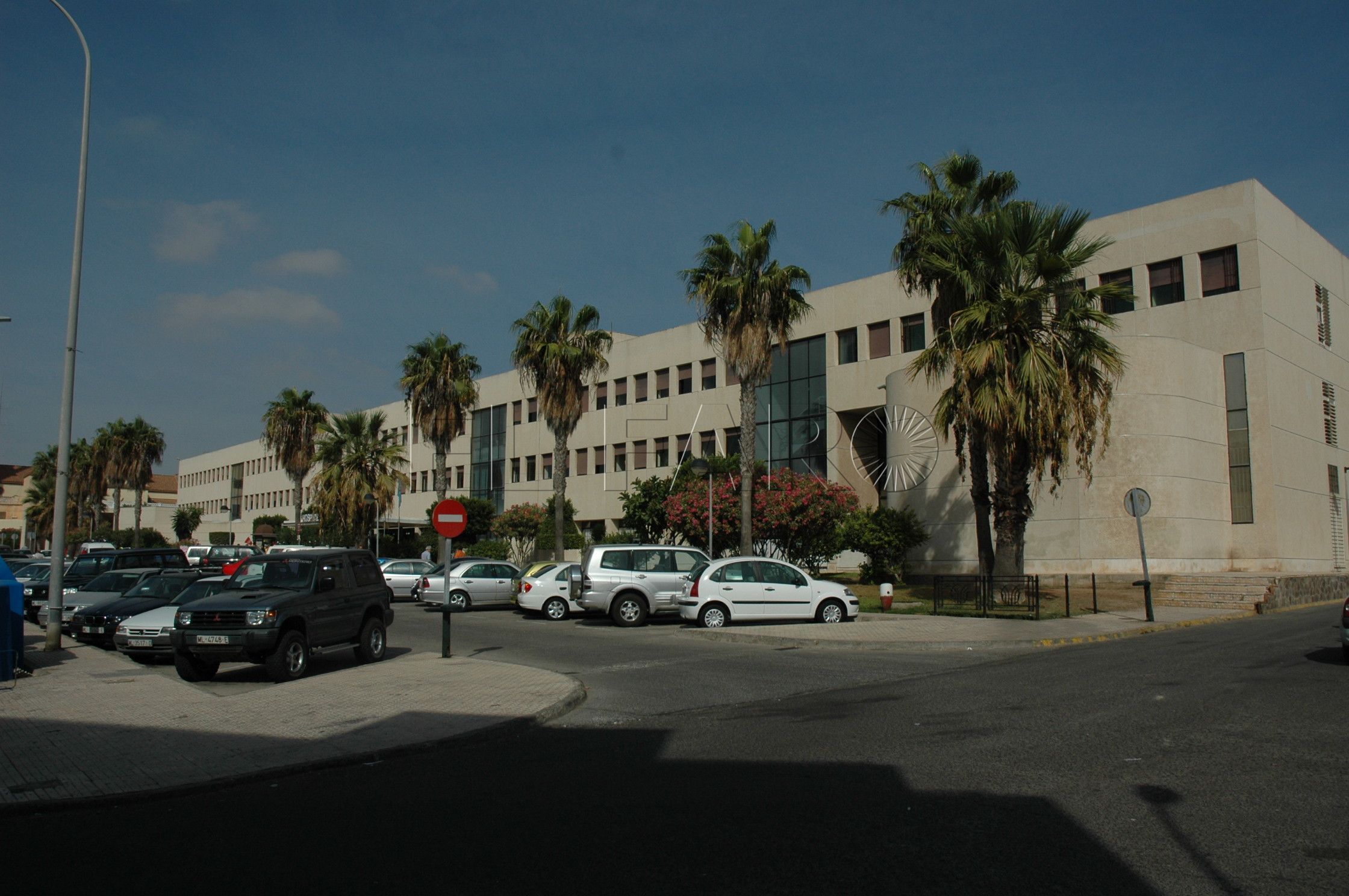 La Confederación de Sindicatos Médicos pide mejoras para los profesionales en Ceuta y Melilla