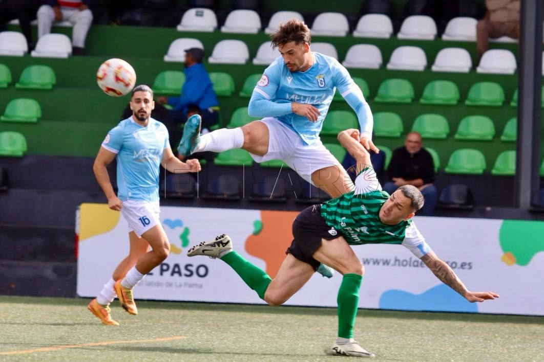 IMG 20241222 WA0037 Victoria con remontada del Melilla en su visita al Atlético Paso