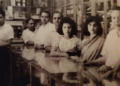La Flor de la India el primer negocio sindhi de Melilla. En la foto mi abuelo mi padre mis tios. Ano 1928 Ramesh Ramchand, 'El indio' en La Salle y 'El español' en la India