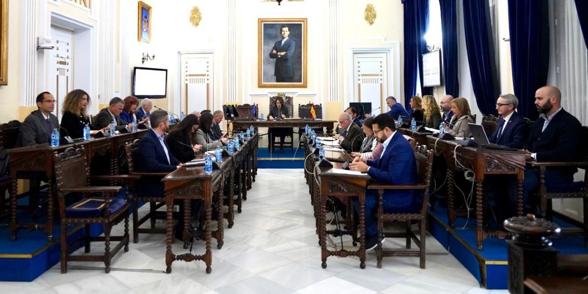 Pleno Web 1 La oposición critica "la falta de tiempo" a la hora de estudiar el presupuesto